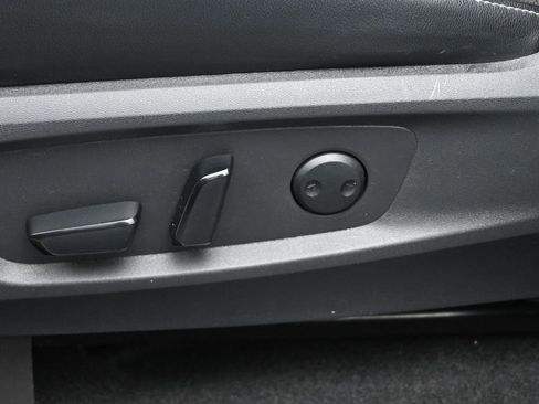 Used 2022 Nissan Pathfinder SL image 20