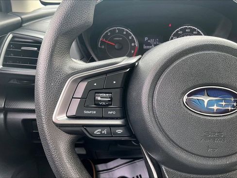 Used 2018 Subaru Impreza 2.0i AWD/4WD image 21