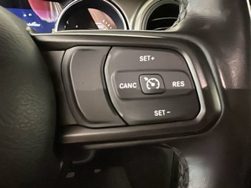 Used 2023 Jeep Wrangler Unlimited w/ Cold Weather Group AWD/4WD image 15