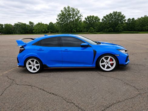 Used 2021 Honda Civic Type R image 3