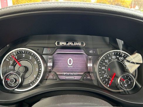 Used 2021 RAM 1500 Laramie image 9