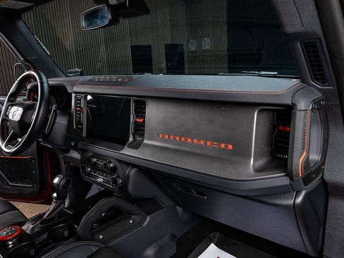 Used 2025 Ford Bronco Raptor AWD/4WD image 10