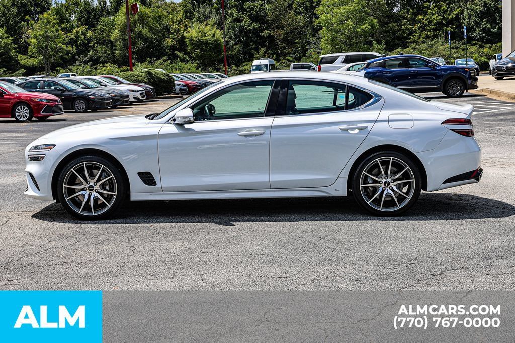 Used 2026 Genesis G70 2.5T RWD image 8