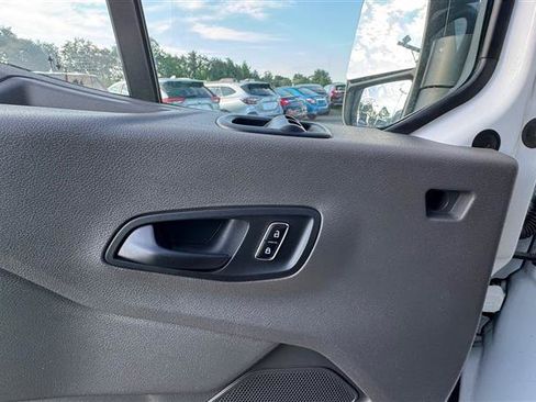Used 2023 Ford E-Transit Medium Roof RWD image 35
