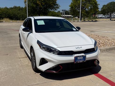 Used 2023 Kia Forte GT-Line FWD image 7