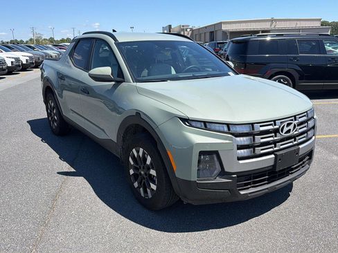 Used 2026 Hyundai Santa Cruz SEL FWD image 8