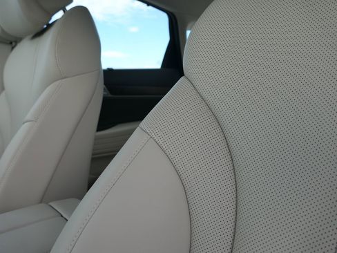 Used 2023 Genesis G80 2.5T w/ Advanced Package image 18