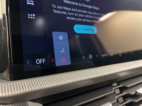 New 2026 Ford Explorer ST-Line w/ ST-Line Street Pack image 13