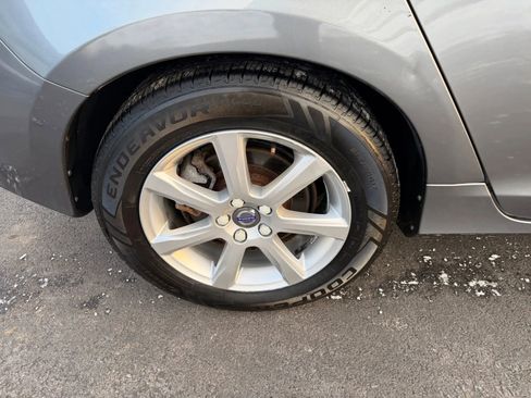 Used 2016 Volvo S60 T5 Premier image 47