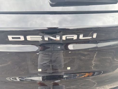 Certified 2025 GMC Acadia Denali w/ Super Cruise Package FWD image 42