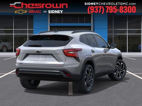 New 2026 Chevrolet Trax RS w/ Driver Confidence Package FWD image 4