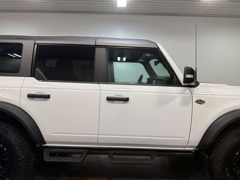 Used 2024 Ford Bronco Wildtrak AWD/4WD image 32