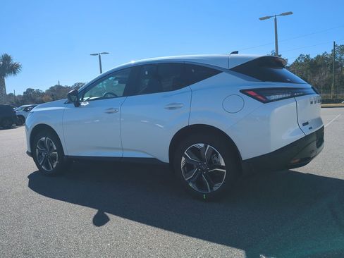New 2026 Nissan Murano SV image 7