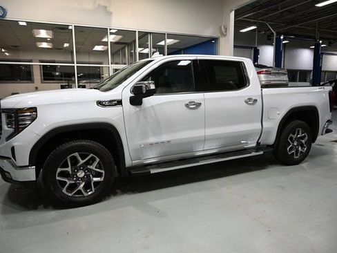 New 2026 GMC Sierra 1500 SLT w/ SLT Premium Plus Package image 10