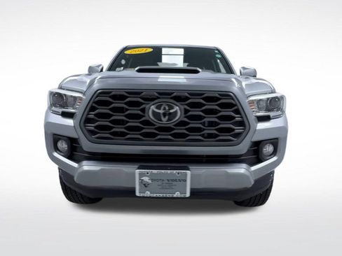 Certified 2021 Toyota Tacoma TRD Sport w/ Technology Package AWD/4WD image 4