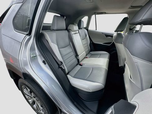 Used 2023 Toyota RAV4 Limited AWD/4WD image 26
