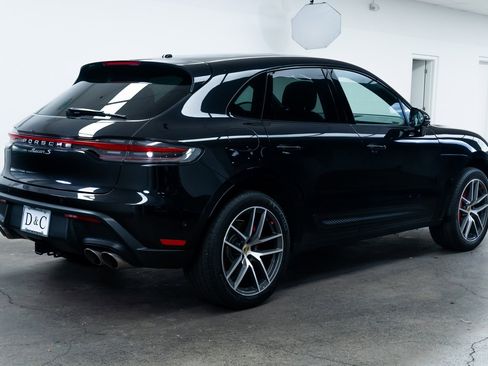 Used 2023 Porsche Macan S image 6