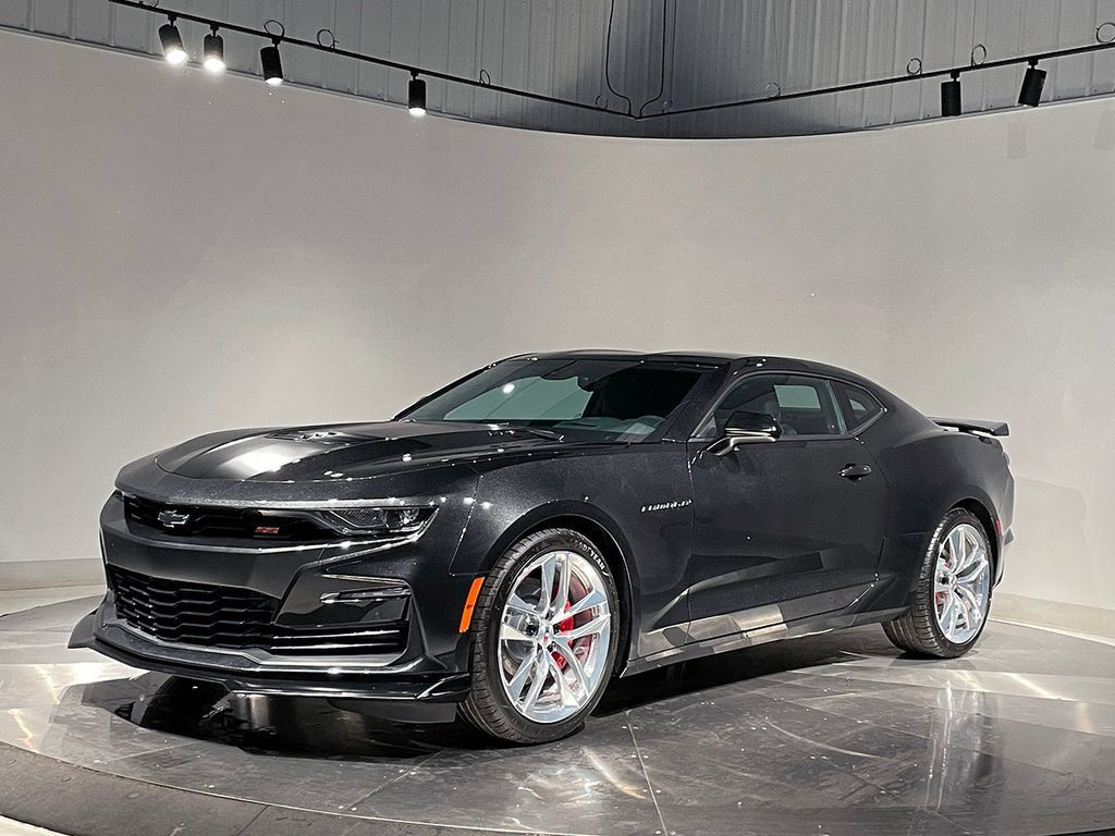 Used 2024 Chevrolet Camaro SS RWD image 2