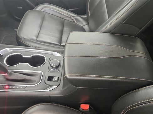 Certified 2020 Chevrolet Traverse Premier image 21