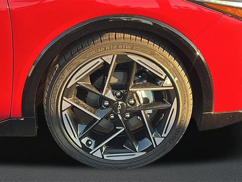 New 2025 Kia K4 GT-Line image 5