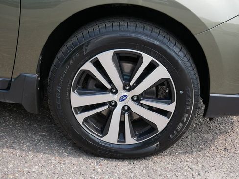 Used 2018 Subaru Outback 2.5i Limited AWD/4WD image 7