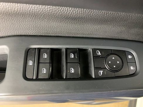 Used 2023 Nissan Pathfinder Rock Creek image 16