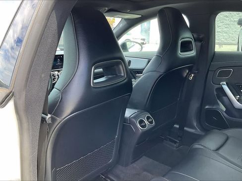 Used 2020 Mercedes-Benz CLA 250 image 12