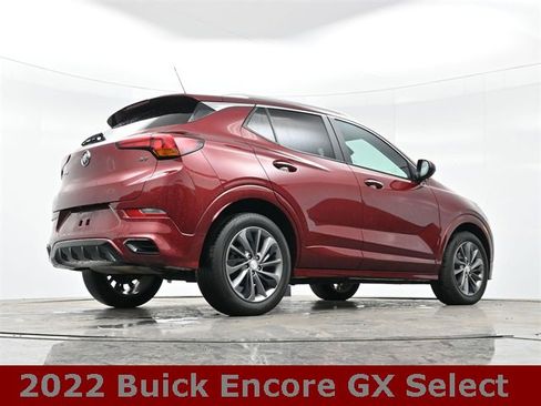 Used 2022 Buick Encore GX Select w/ Sport Touring Package image 32