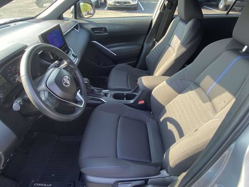 Used 2025 Toyota Corolla Cross AWD Hybrid image 16