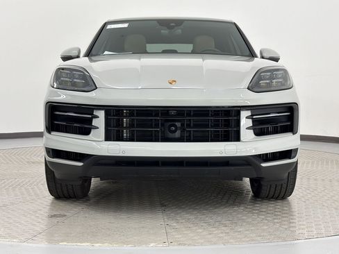 Certified 2026 Porsche Cayenne Coupe AWD/4WD image 6