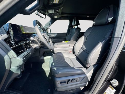 New 2026 INFINITI QX80 Autograph w/ Premium Cargo Package AWD/4WD image 22