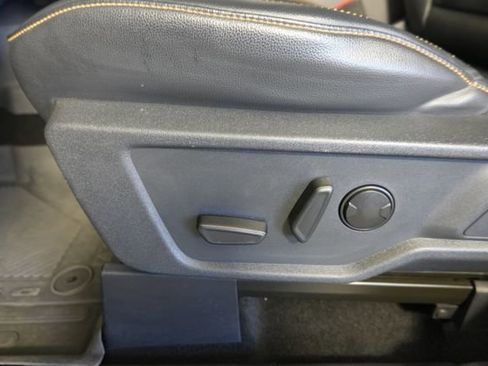 Certified 2024 Ford Bronco Badlands image 18