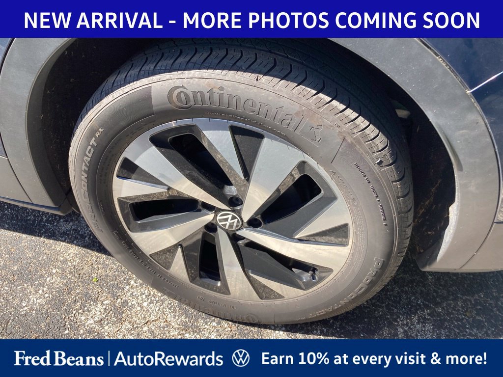 Used 2023 Volkswagen ID.4 Pro AWD/4WD image 7