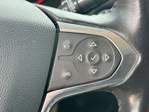 Used 2020 Chevrolet Traverse RS w/ LPO, 'HIT The Road' Package AWD/4WD image 41