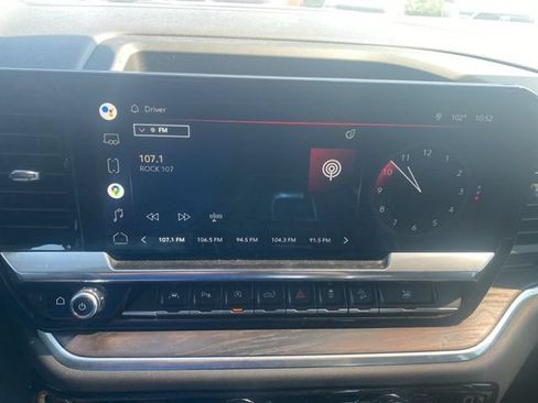 Used 2022 GMC Sierra 1500 SLT w/ SLT Premium Package AWD/4WD image 22