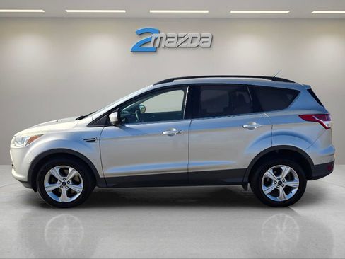 Used 2014 Ford Escape SE w/ Equipment Group 201A image 2