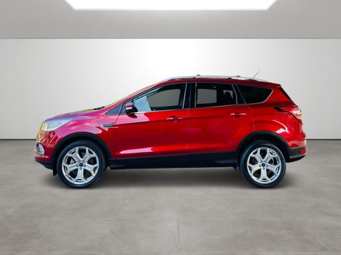 Used 2017 Ford Escape Titanium w/ Equipment Group 301A AWD/4WD image 2