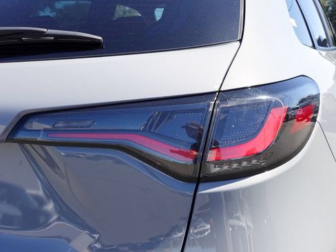 Used 2025 Honda HR-V Sport image 6