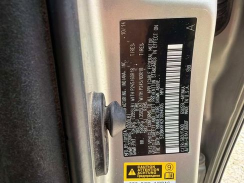 Used 2015 Toyota Highlander Plus AWD/4WD image 35