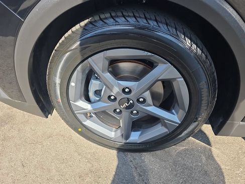 Used 2025 Kia K4 FWD image 24