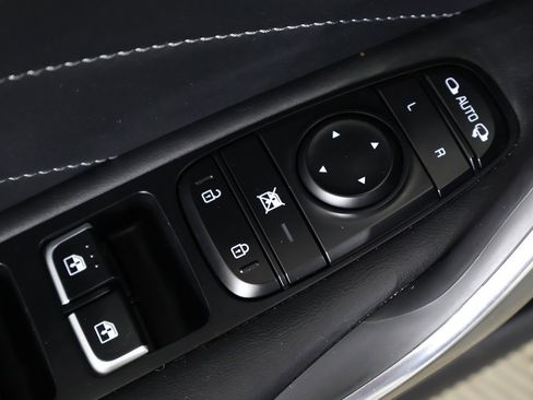 Used 2023 Kia Stinger GT2 image 45