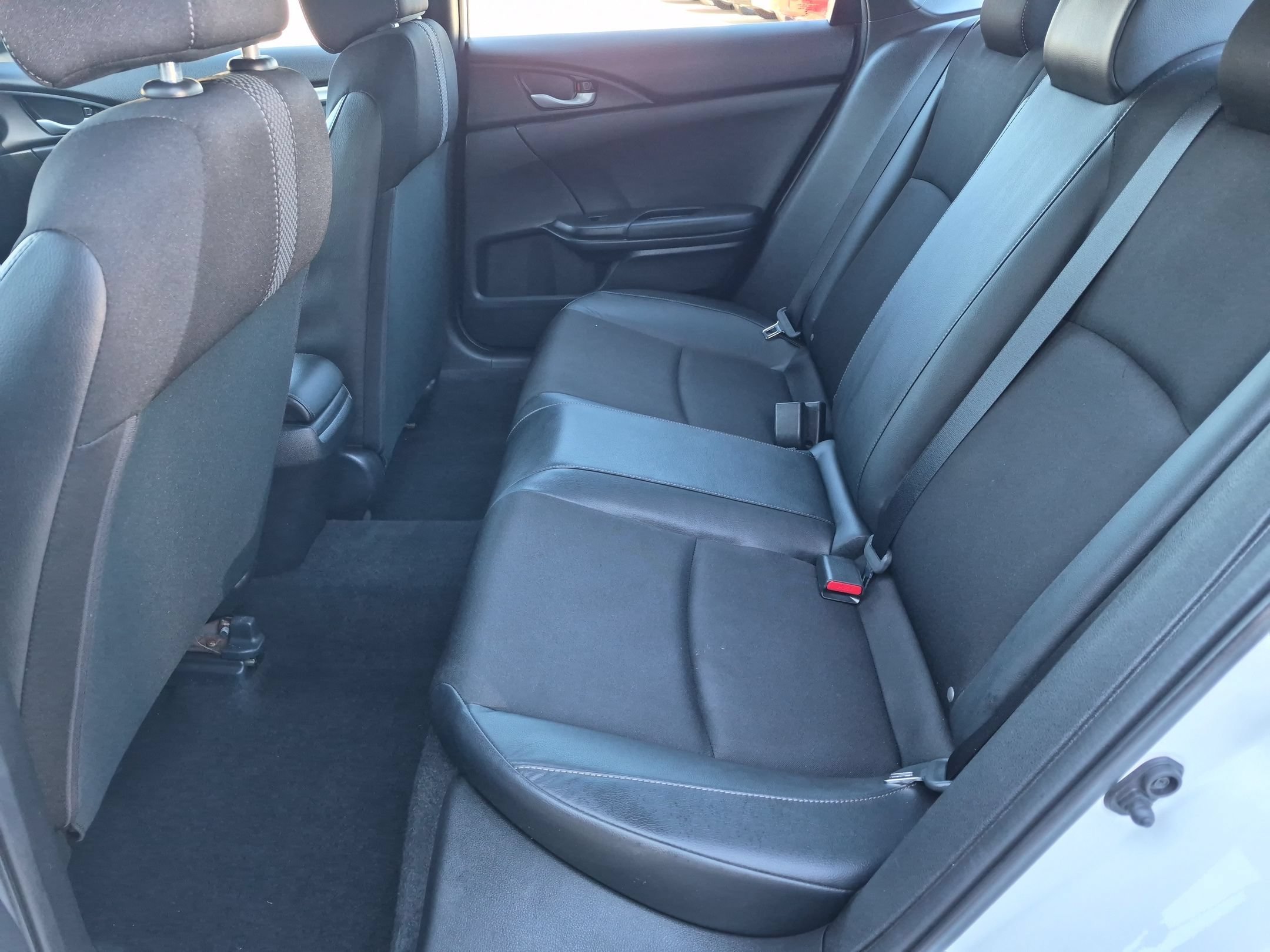 Used 2019 Honda Civic Sport image 22