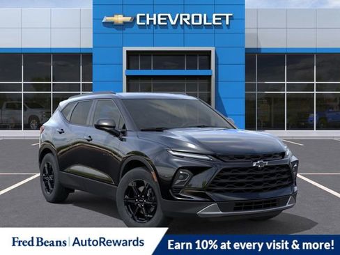New 2026 Chevrolet Blazer LT w/ Midnight/Sport Edition image 7