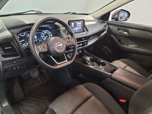 Certified 2024 Nissan Rogue SV image 20