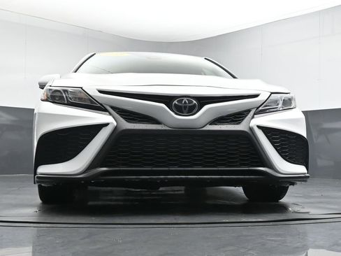 Used 2023 Toyota Camry SE FWD image 34