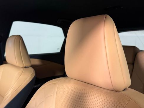 Used 2025 Lexus RX 350 FWD w/ Technology Package image 14