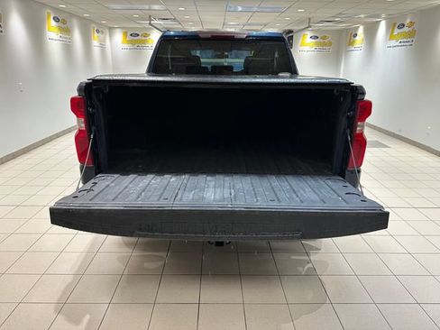 Used 2021 Chevrolet Silverado 1500 LT Trail Boss AWD/4WD image 19