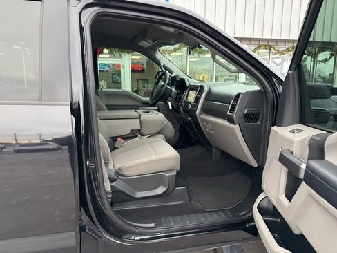 Used 2019 Ford F250 XLT w/ XLT Premium Package image 7