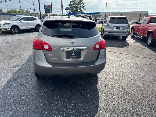 Used 2011 Nissan Rogue SV w/ Premium Pkg AWD/4WD image 3