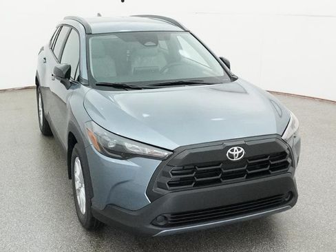 New 2026 Toyota Corolla Cross LE FWD image 15